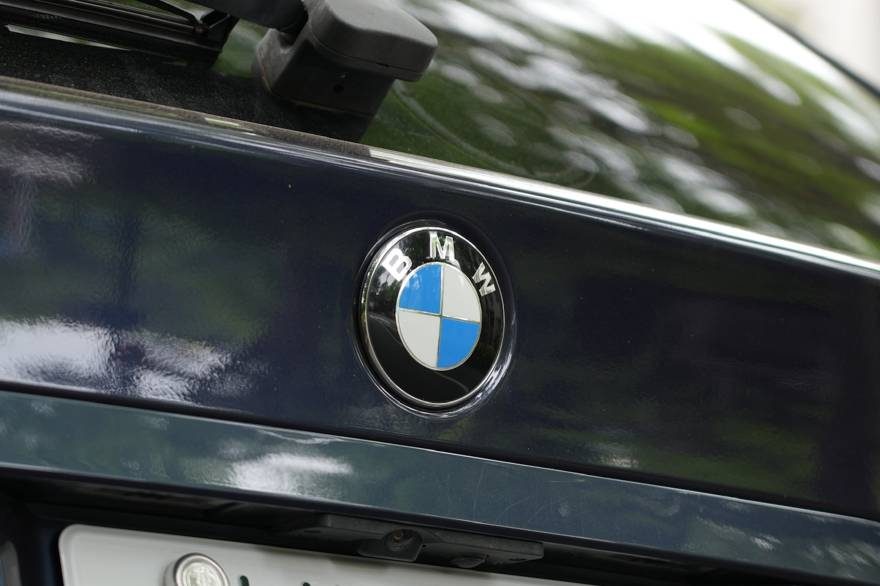 BMW E39 525i Touring（2003年式） ネオクラシック中古車｜Young Timers Club.